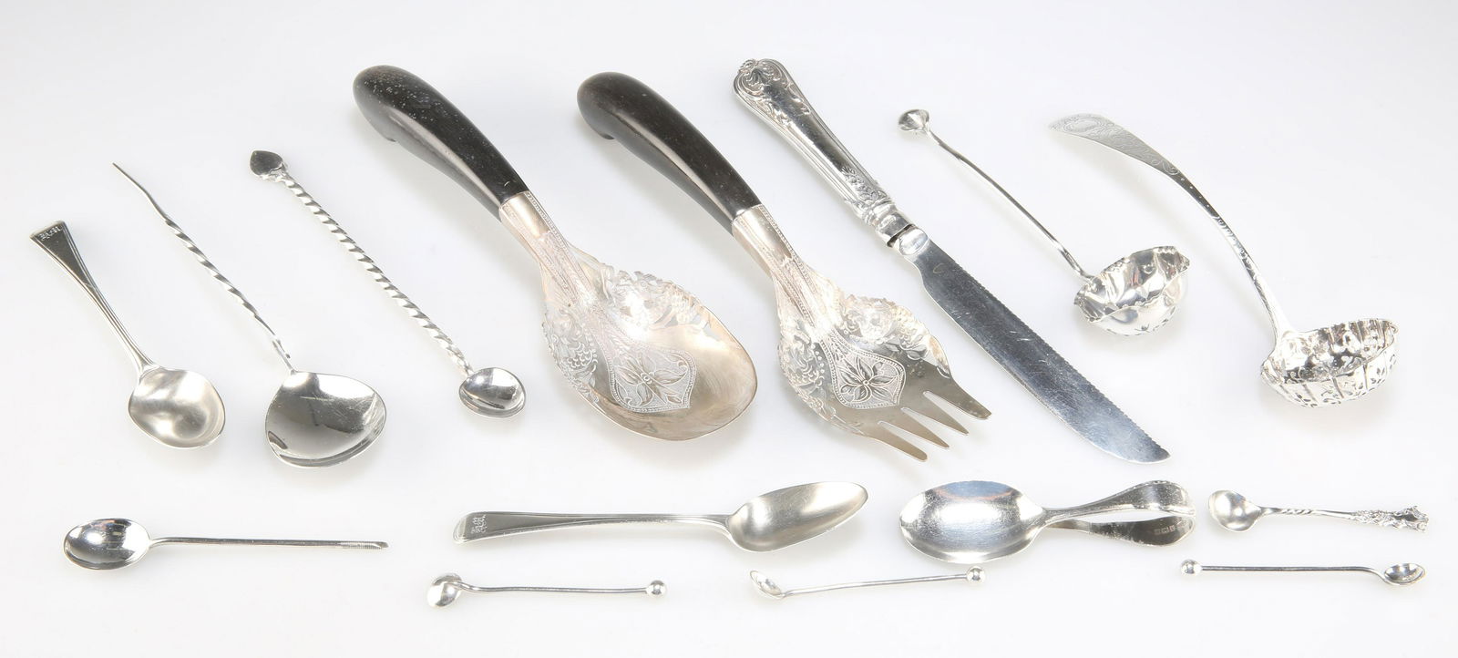 A GROUP OF SILVER (1 of 1)