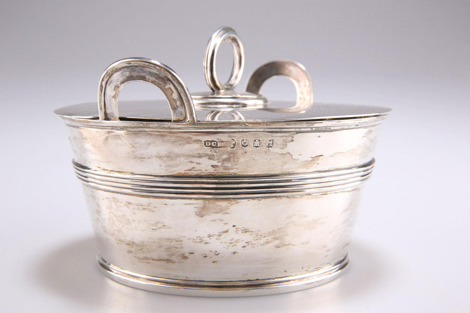 A VICTORIAN SCOTTISH SILVER BUTTER DISH (1 of 1)