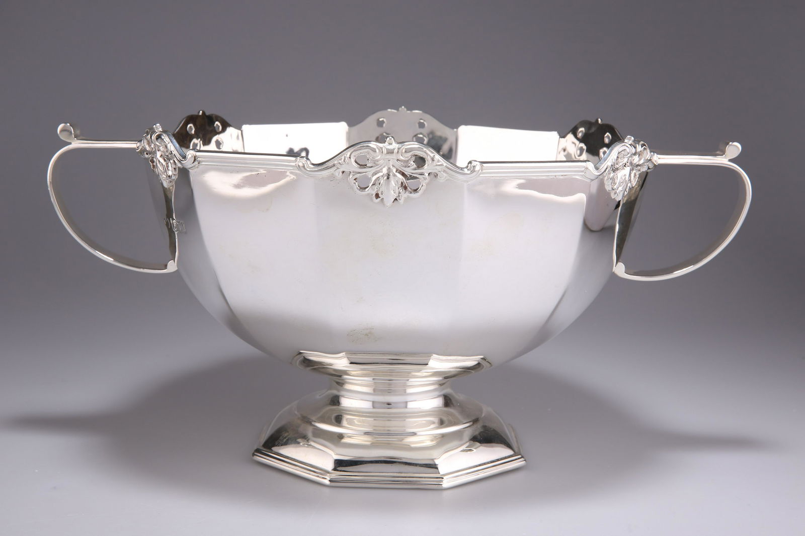 A GEORGE V LARGE SILVER BOWL (1 of 2)