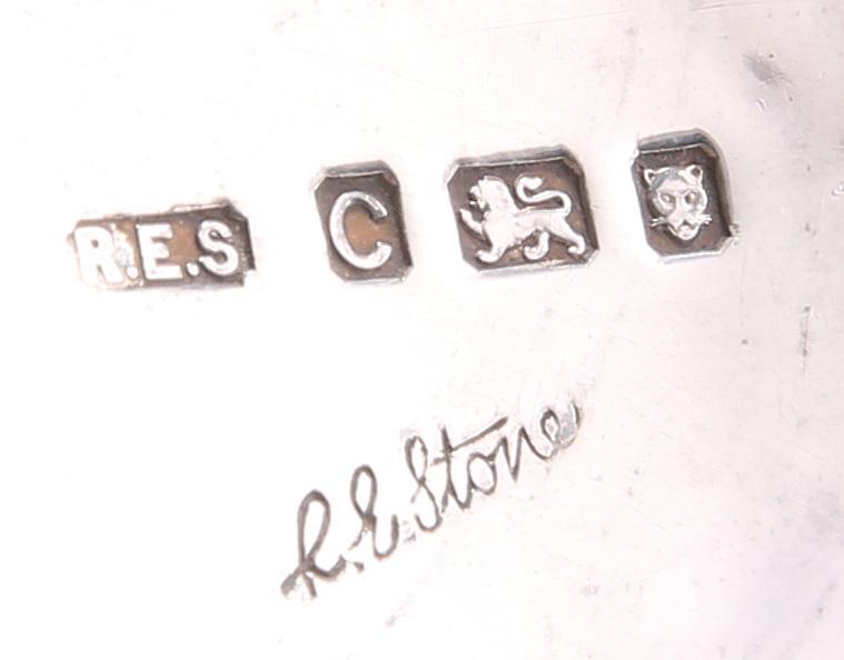 A GEORGE VI SILVER BABY'S BOWL (1 of 1)