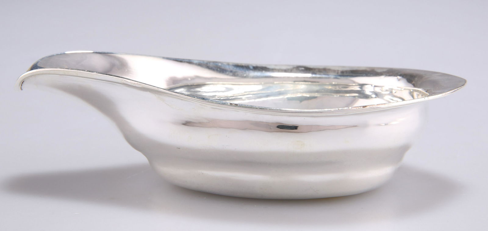 A GEORGE III SILVER PAP BOAT (1 of 1)