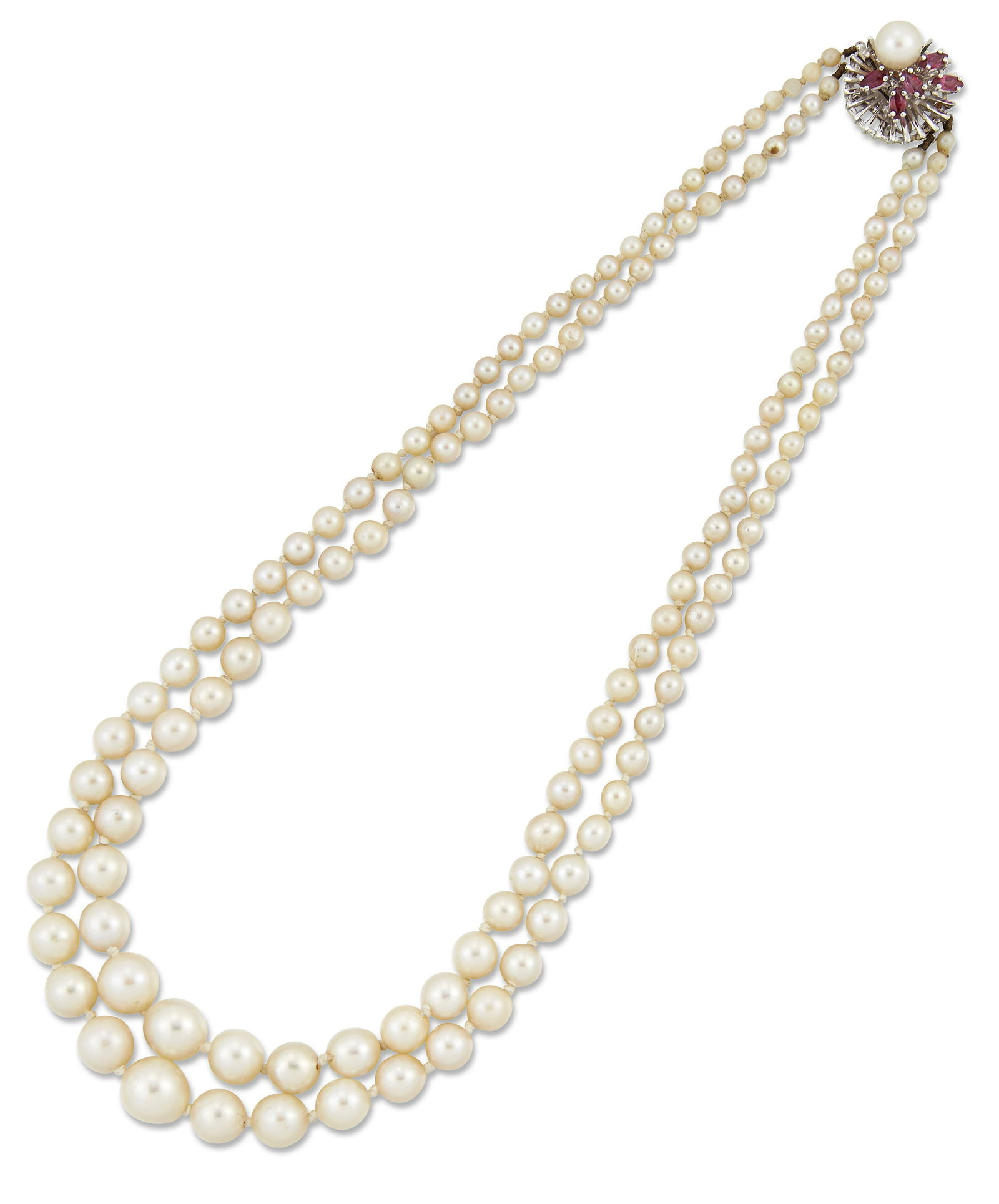 A CULTURED PEARL NECKLACE (1 of 1)