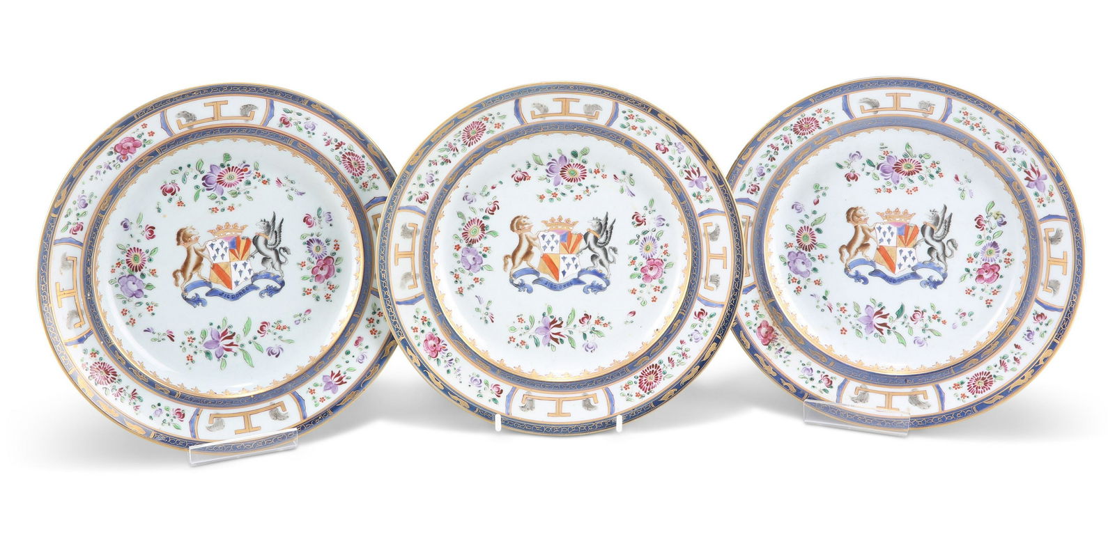 A GROUP OF SEVEN SAMSON ARMORIAL PLATES, IN CHINESE EXPORT STYLE, LATE 19TH CENTURY (1 of 3)