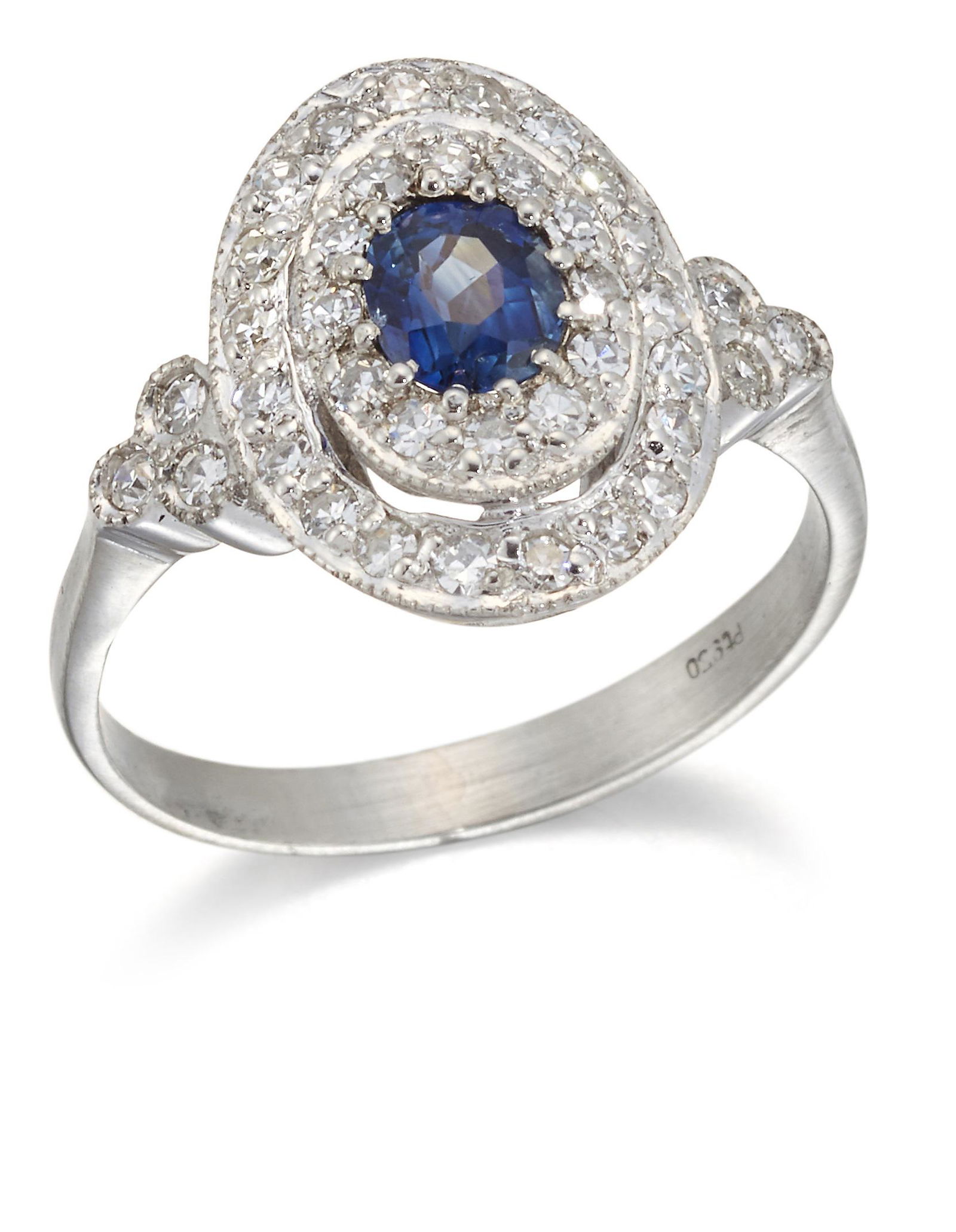A SAPPHIRE AND DIAMOND CLUSTER RING (1 of 1)