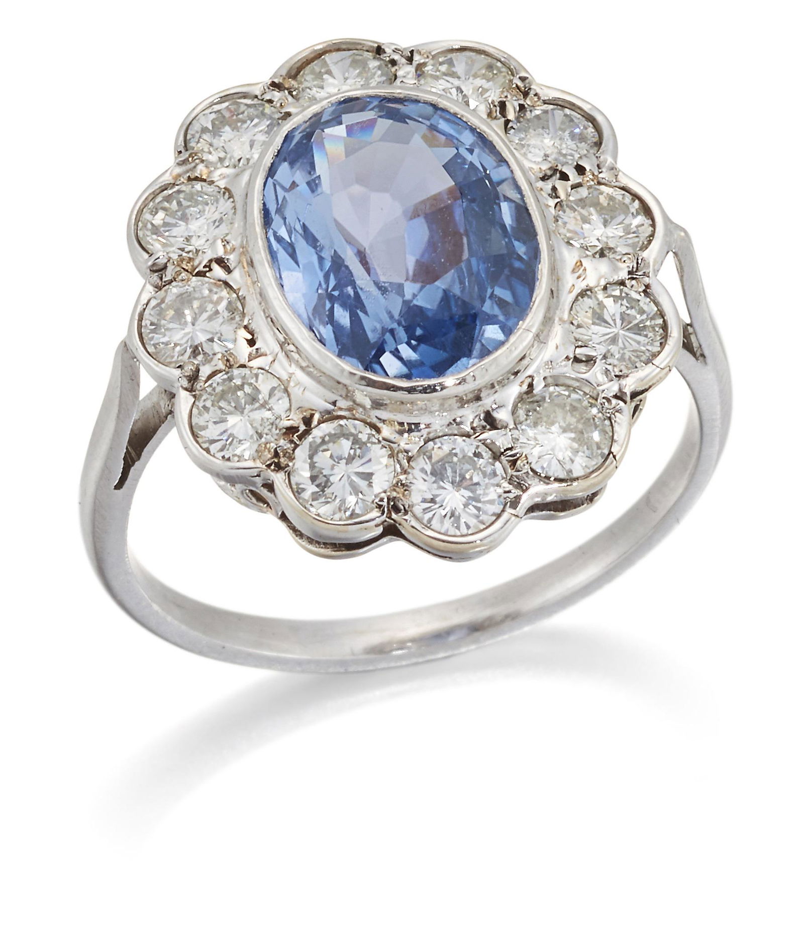 A SAPPHIRE AND DIAMOND CLUSTER RING (1 of 1)