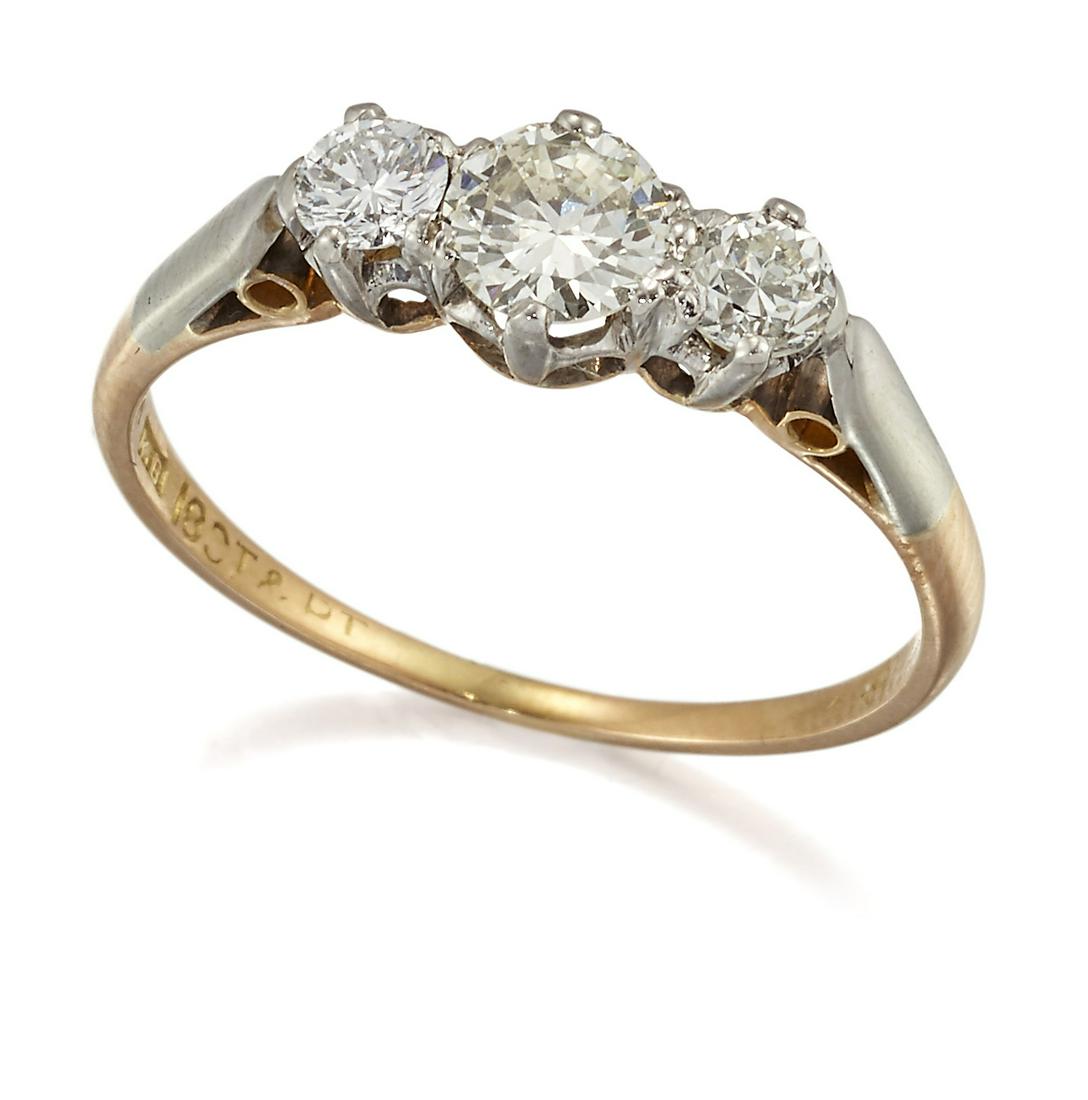 A DIAMOND THREE STONE RING (1 of 1)