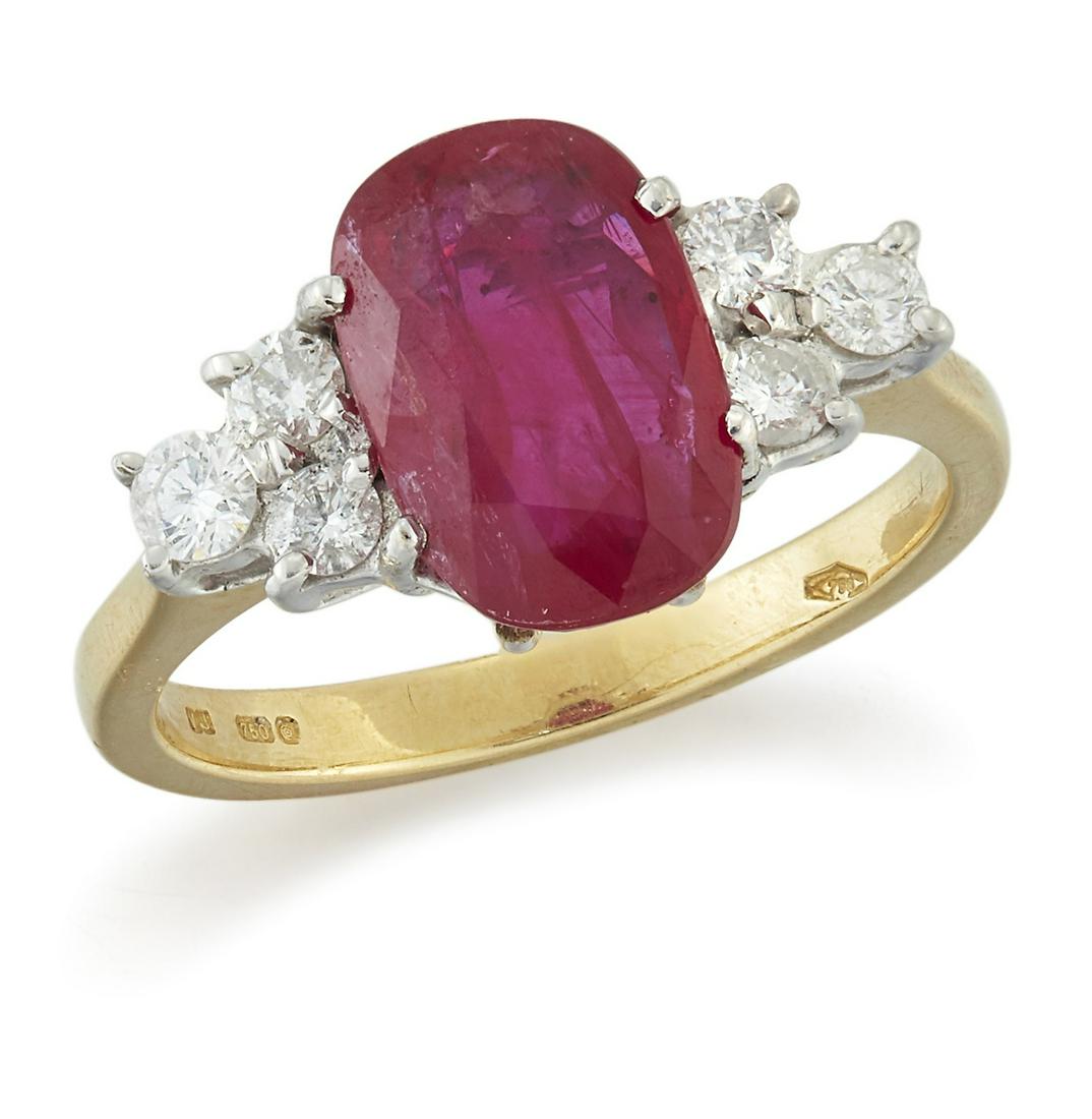 AN 18 CARAT GOLD RUBY AND DIAMOND RING (1 of 1)