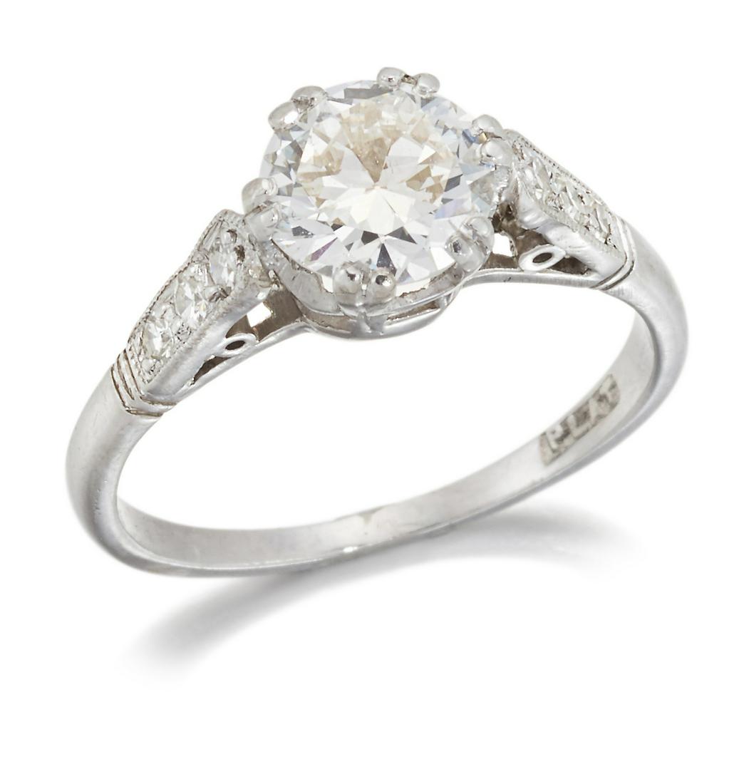 A SOLITAIRE DIAMOND RING (1 of 1)