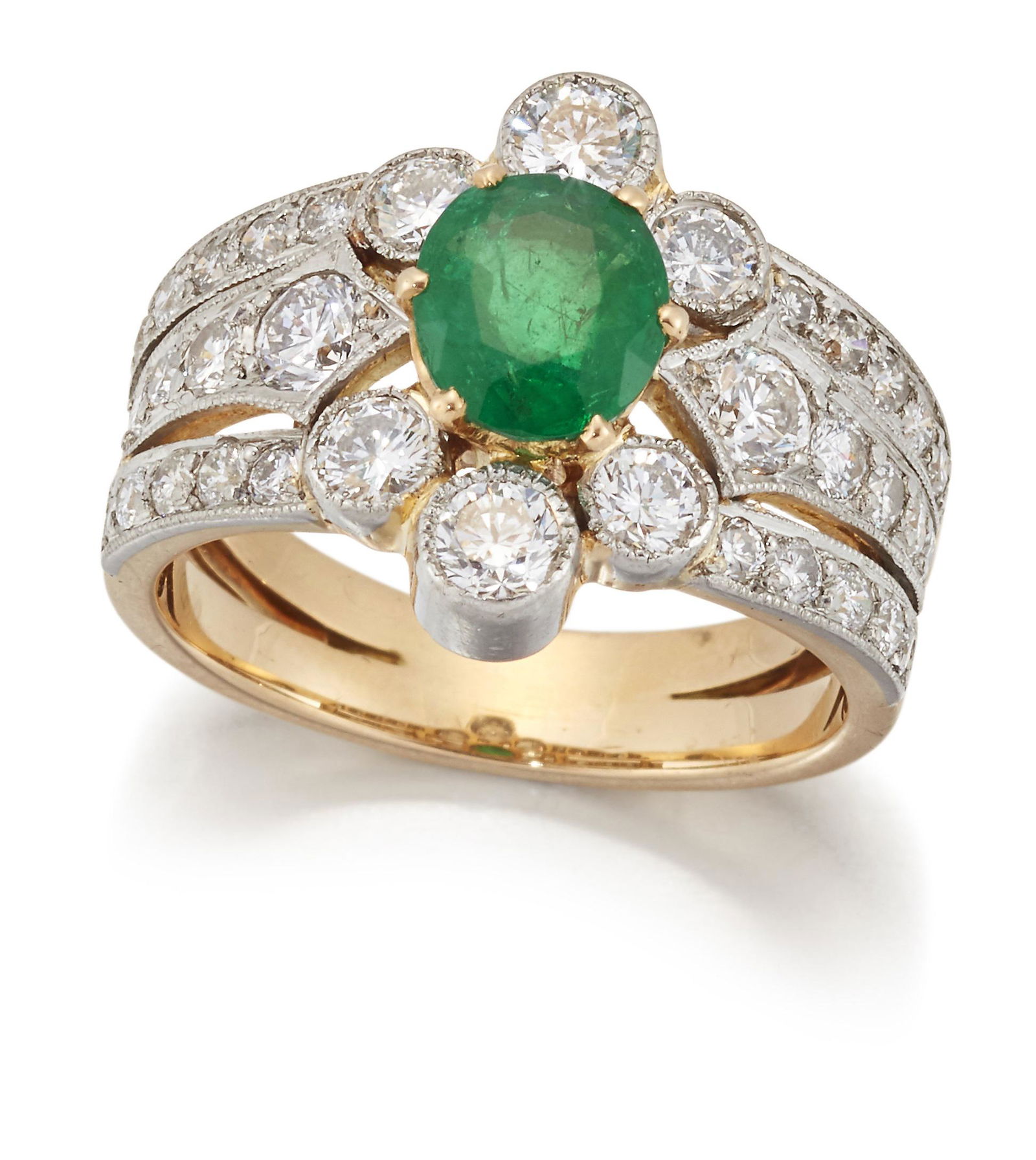 AN EMERALD AND DIAMOND RING (1 of 1)