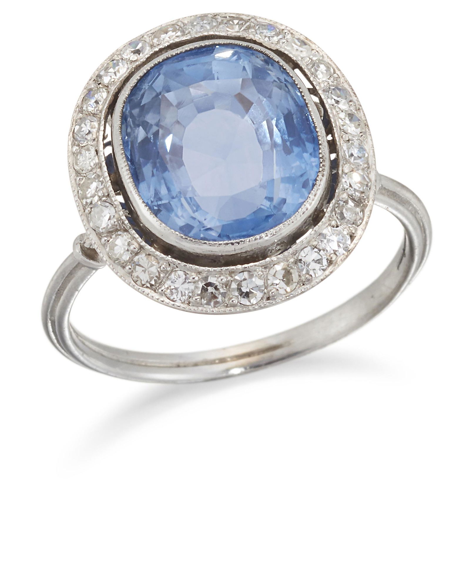 A SAPPHIRE AND DIAMOND CLUSTER RING (1 of 1)