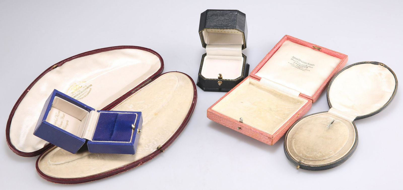IN EXCESS OF ONE HUNDRED ANTIQUE, VINTAGE AND MODERN JEWELLERY BOXES AND CASKETS (1 of 2)
