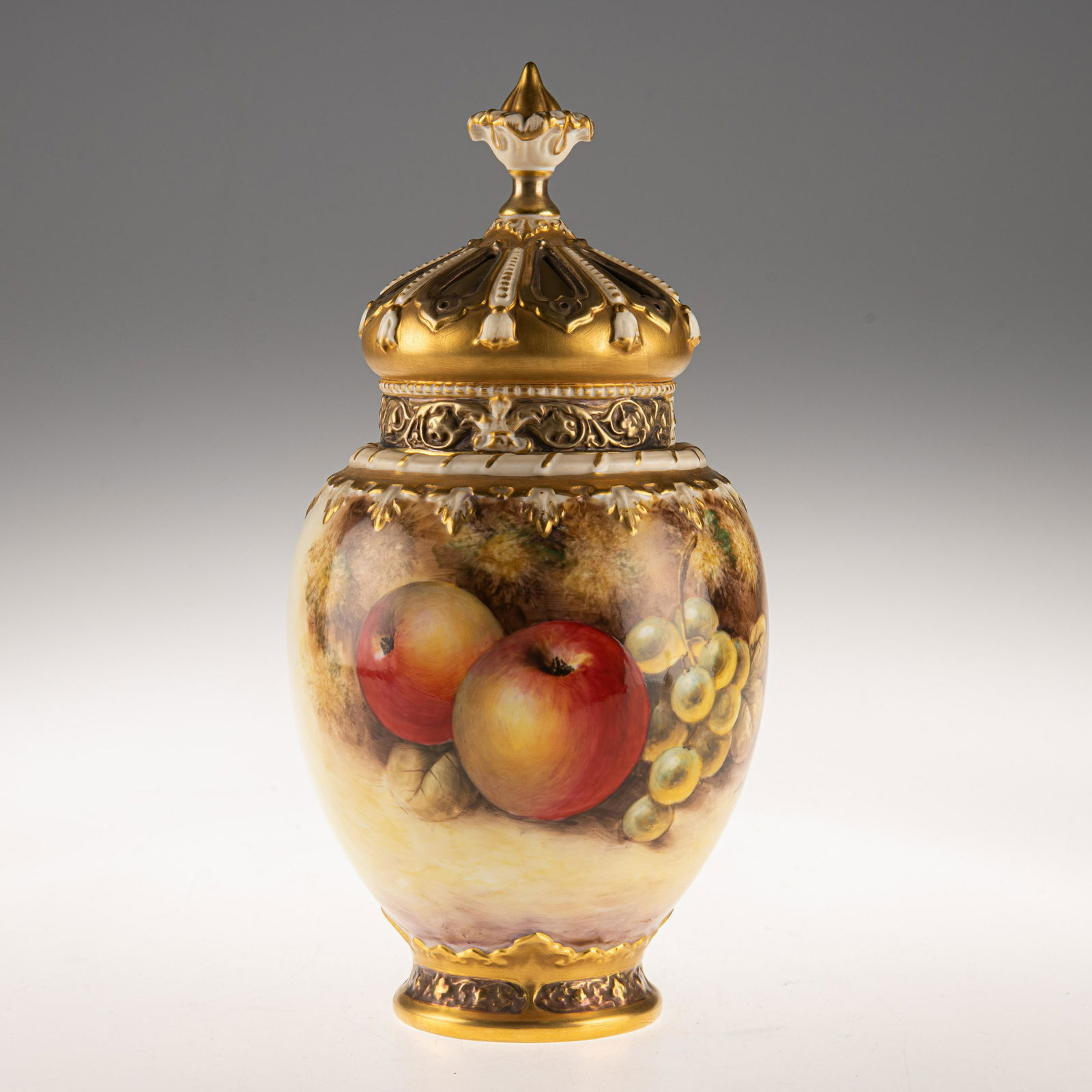 A ROYAL WORCESTER FRUIT PAINTED POT POURRI VASE (1 of 1)