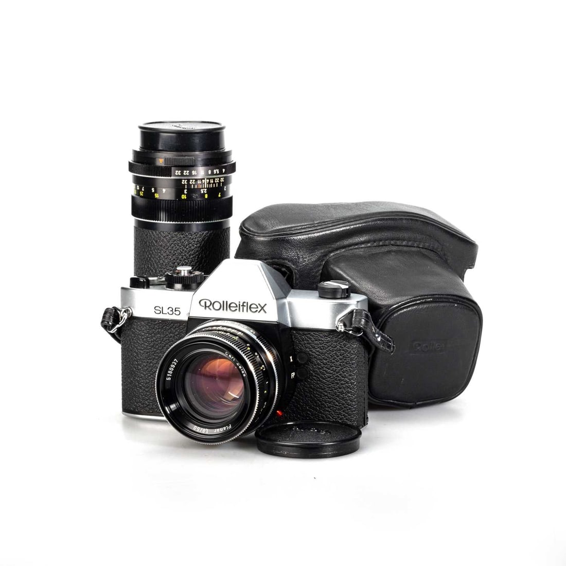 A ROLLEIFLEX SL35 SLR CAMERA (1 of 5)