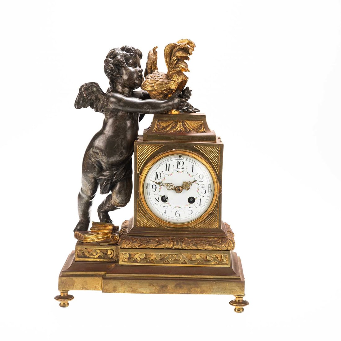A 19TH CENTURY FRENCH GILT-METAL MANTEL CLOCK (1 of 1)