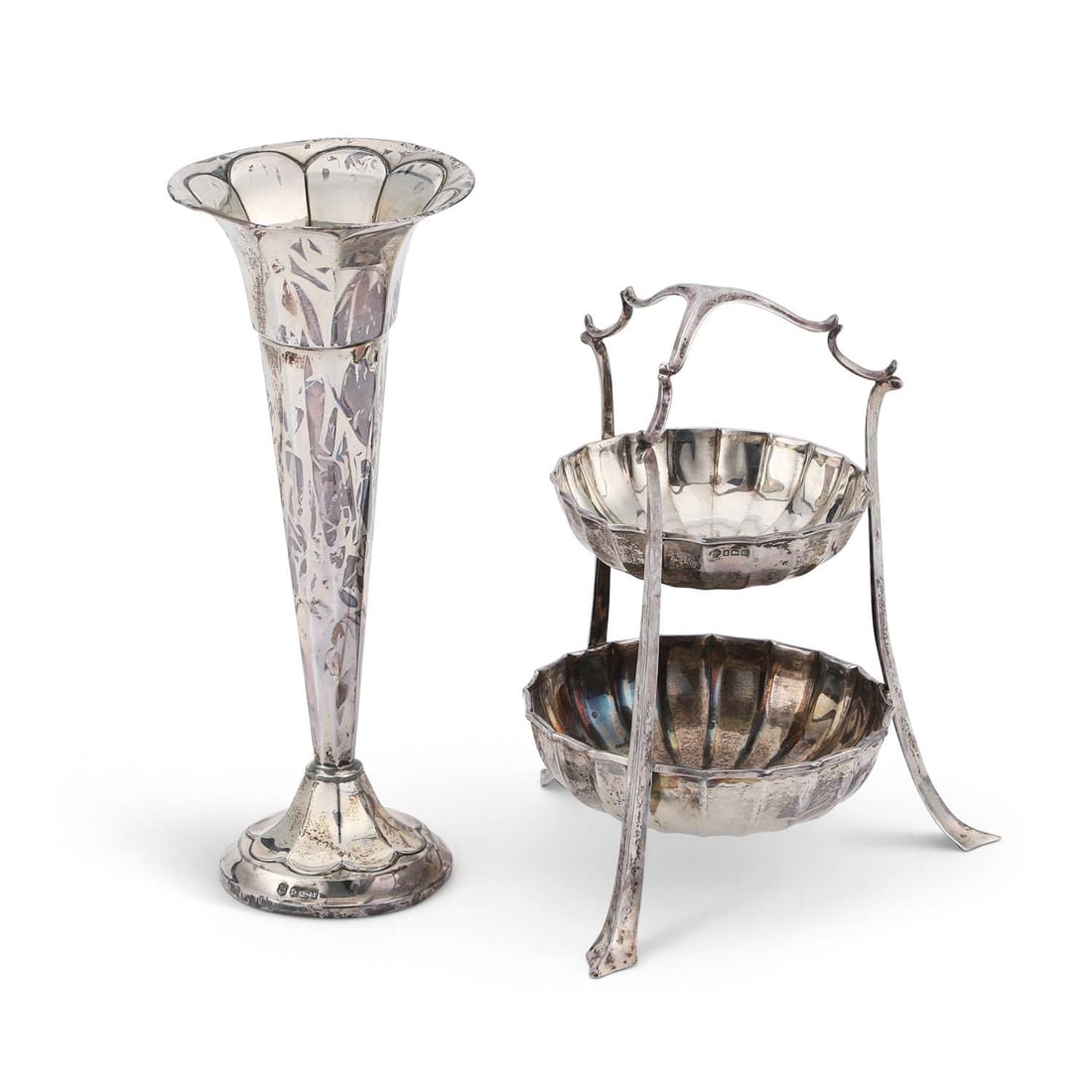 AN EDWARDIAN SILVER SWEETMEAT STAND (1 of 1)