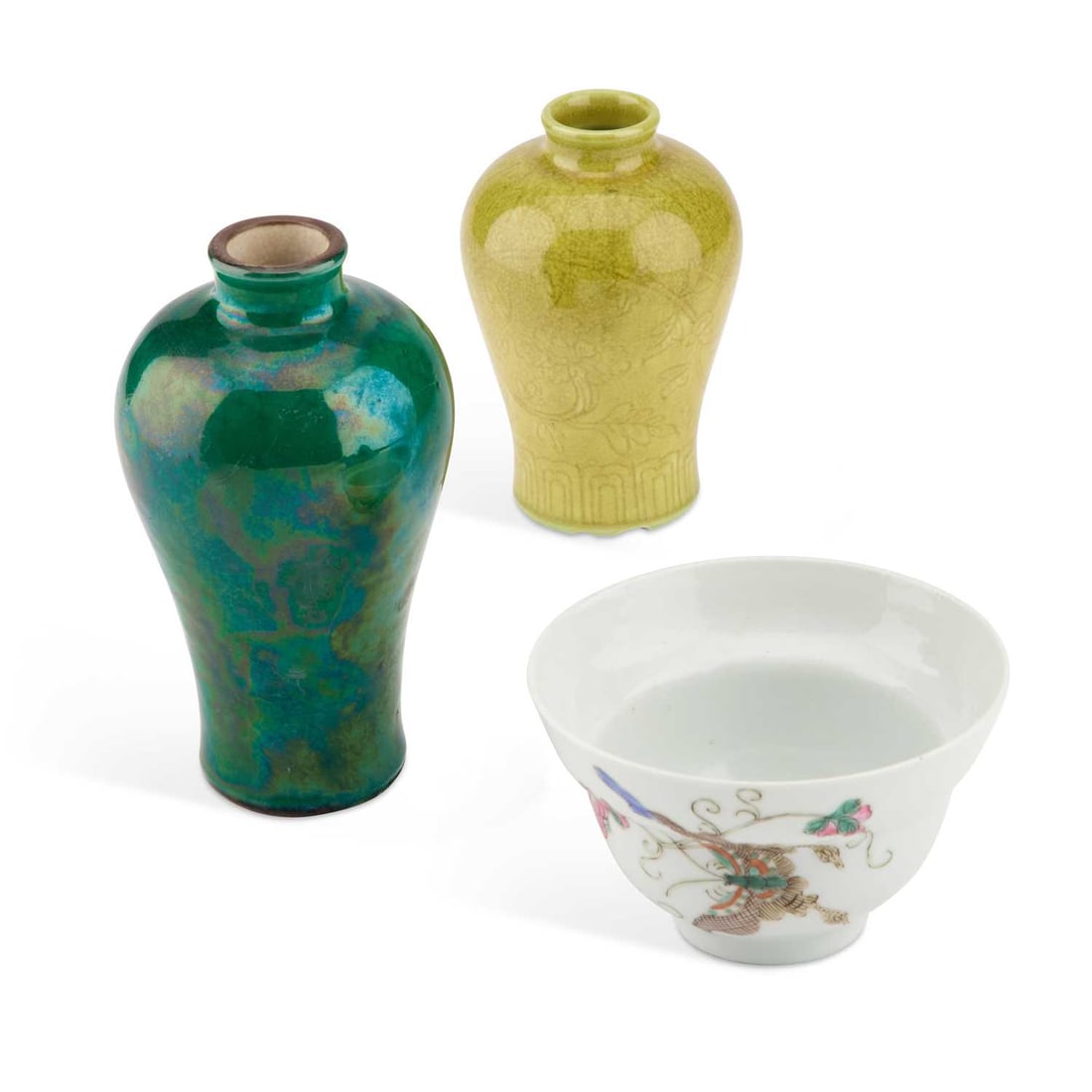 A CHINESE GREEN-GLAZED VASE, MEIPING (1 of 2)