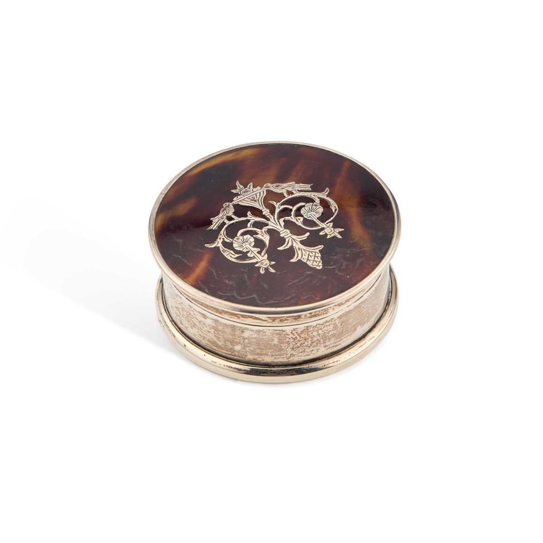 A SMALL GEORGE V SILVER AND TORTOISESHELL BOX (1 of 1)