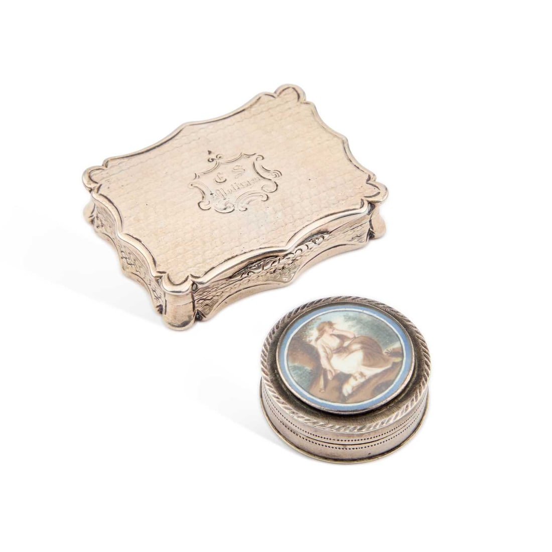 AN EARLY VICTORIAN SILVER VINAIGRETTE: AN EARLY VICTORIAN SILVER VINAIGRETTE by Nathaniel Mills, Birmingham 1842, lacking a grille; together with a George III silver pill box, painted with a miniature of a lady, maker's mark only IT. (2) V