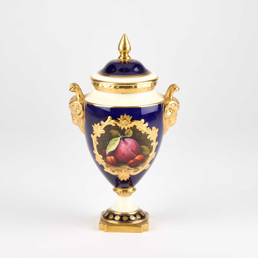 A COALPORT FRUIT PAINTED VASE AND COVER, BY MALCOLM HARNETT: A COALPORT FRUIT PAINTED VASE AND COVER, BY MALCOLM HARNETT 23cm high