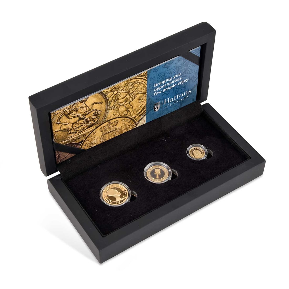 A THREE-COIN GOLD PROOF SET, 2022 TUTANKHAMUN DISCOVERY 110TH ANNIVERSARY GOLD SOVEREIGN PRESTIGE: A THREE-COIN GOLD PROOF SET, 2022 TUTANKHAMUN DISCOVERY 110TH ANNIVERSARY GOLD SOVEREIGN PRESTIGE SET comprising sovereign, half sovereign and quarter sovereign, boxed with COA.