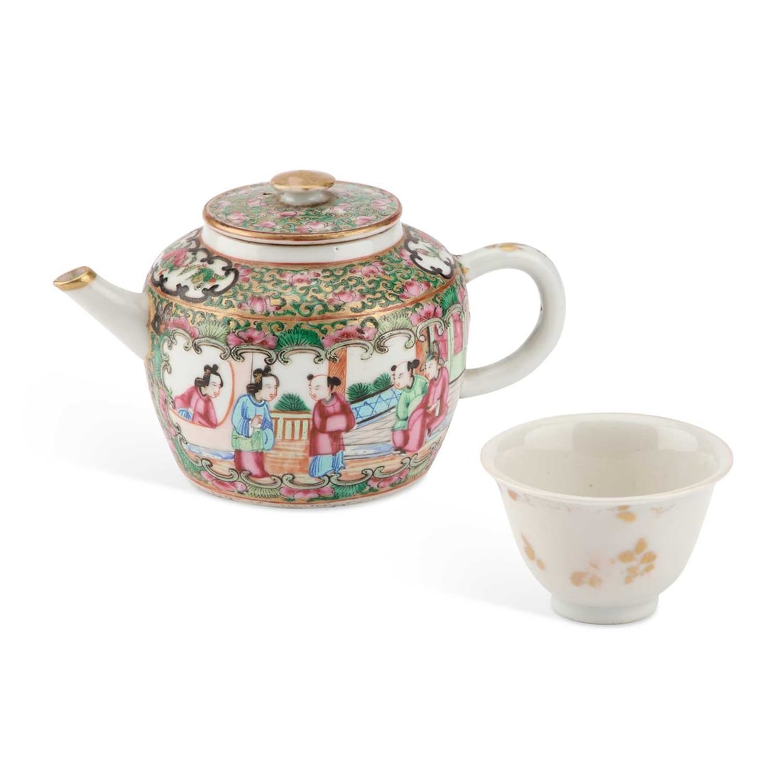 A CHINESE FAMILLE ROSE TEAPOT AND A CHINESE GILT-DECORATED CUP: A CHINESE FAMILLE ROSE TEAPOT AND A CHINESE GILT-DECORATED CUP the teapot is decorated in the Famille Rose palette with figures and foliage; the cup, gilt-decorated with foliage, bears a six-character