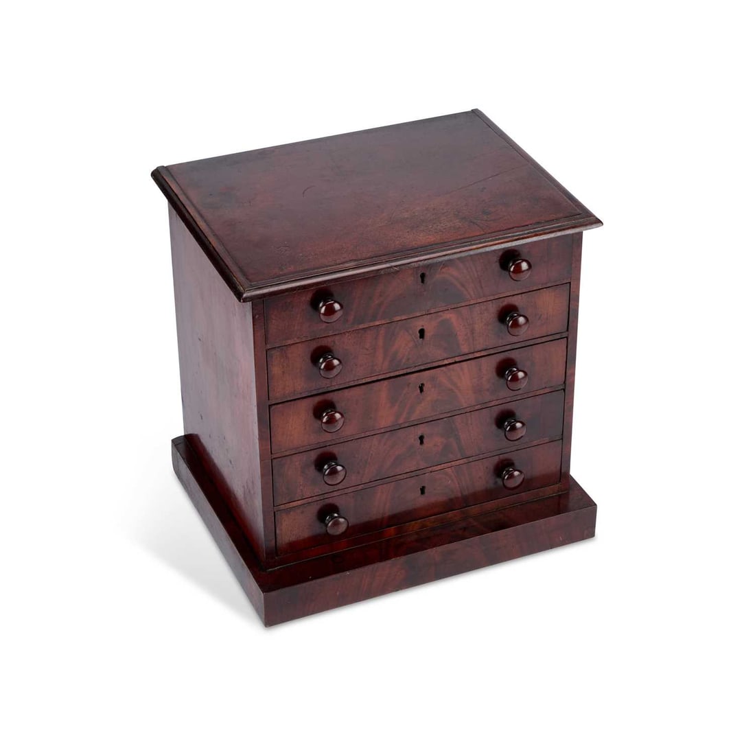 A MID-19TH CENTURY MAHOGANY MINIATURE CHEST OF DRAWERS (1 of 1)