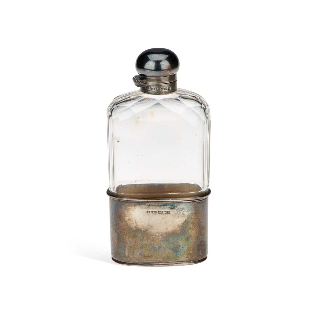 AN EDWARDIAN SILVER-MOUNTED GLASS SPIRIT FLASK (1 of 1)