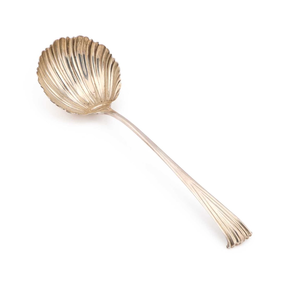 A RARE GEORGE III SILVER ONSLOW PATTERN LADLE (1 of 2)