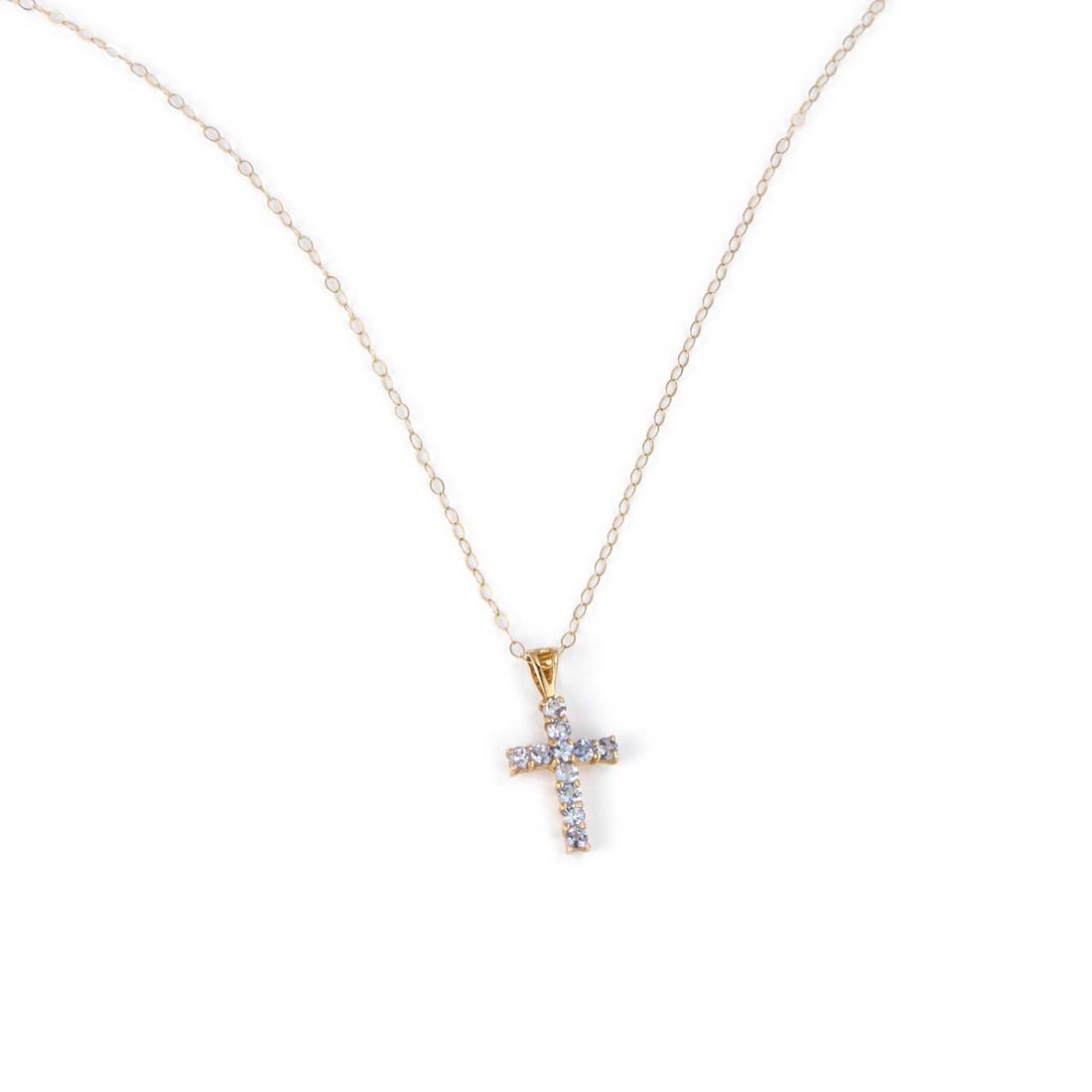 A 9 CARAT GOLD TANZANITE CROSS PENDANT ON CHAIN (1 of 1)