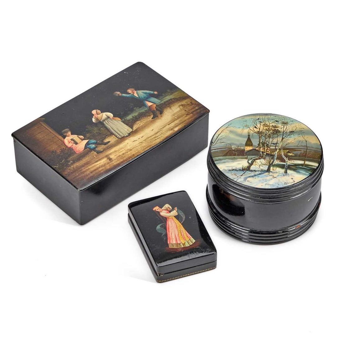 THREE RUSSIAN LACQUERED PAPIER-MÂCHÉ BOXES (1 of 2)