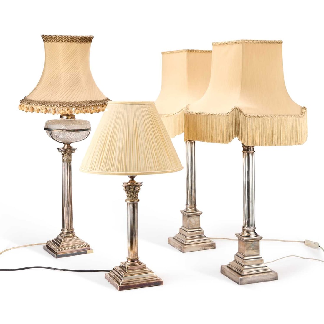 A GROUP OF FOUR COUNTRY HOUSE SILVER-PLATED CORINTHIAN COLUMN TABLE LAMPS (1 of 2)