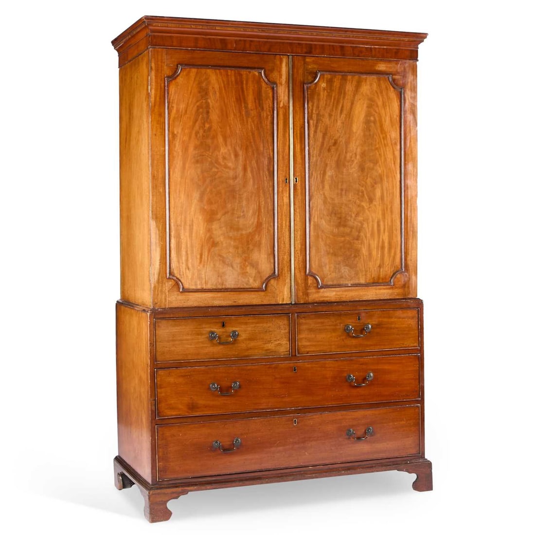 A GEORGE III MAHOGANY LINEN PRESS (1 of 18)