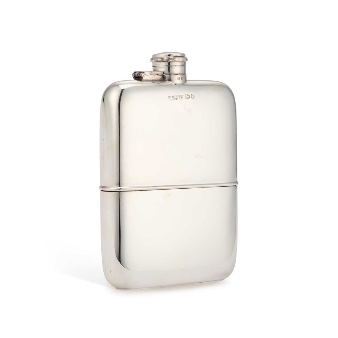 A LARGE GEORGE V SILVER SPIRIT FLASK: A LARGE GEORGE V SILVER SPIRIT FLASK by Daniel & Arter, Birmingham 1919, of rectangular form, with a hinged bayonet cover and a removable cup to the base. 15cm high, 9.5cm wide, 11 troy ounces