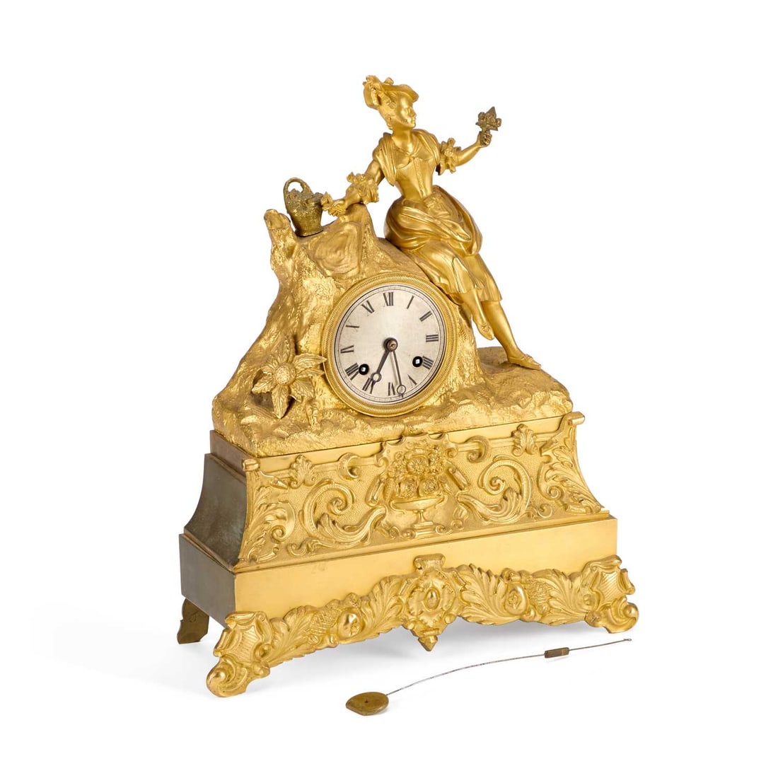 A 19TH CENTURY FRENCH ORMOLU MANTEL CLOCK (1 of 3)