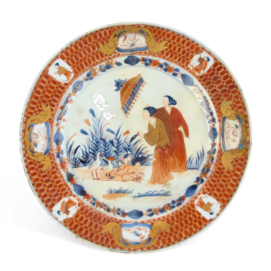 AN 18TH CENTURY CHINESE EXPORT 'DAMES AU PARASOL' PLATE (1 of 2)