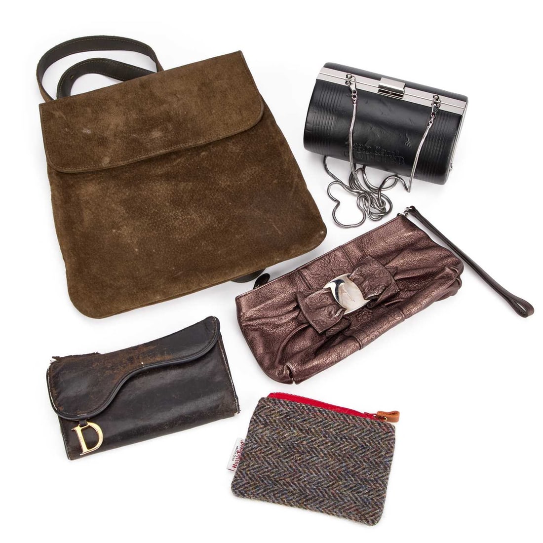 A GROUP OF DESIGNER PURSES AND A HANDBAG (1 of 1)