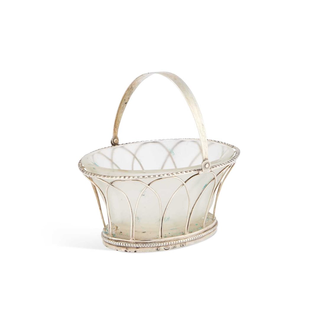 AN EARLY 19TH CENTURY DUTCH SILVER SWING-HANDLED BASKET (1 of 3)