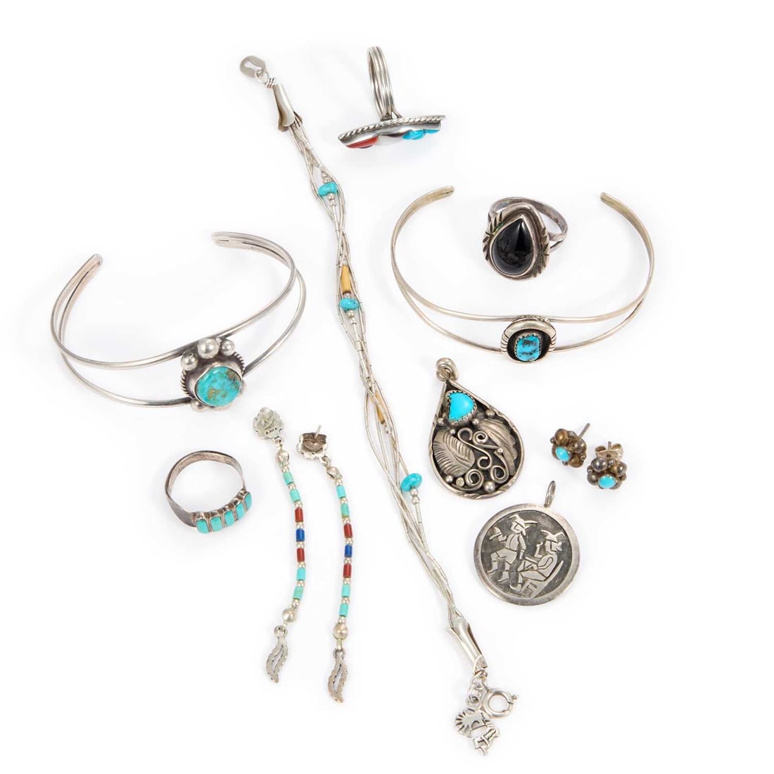 A GROUP OF NATIVE AMERICAN JEWELLERY (1 of 1)