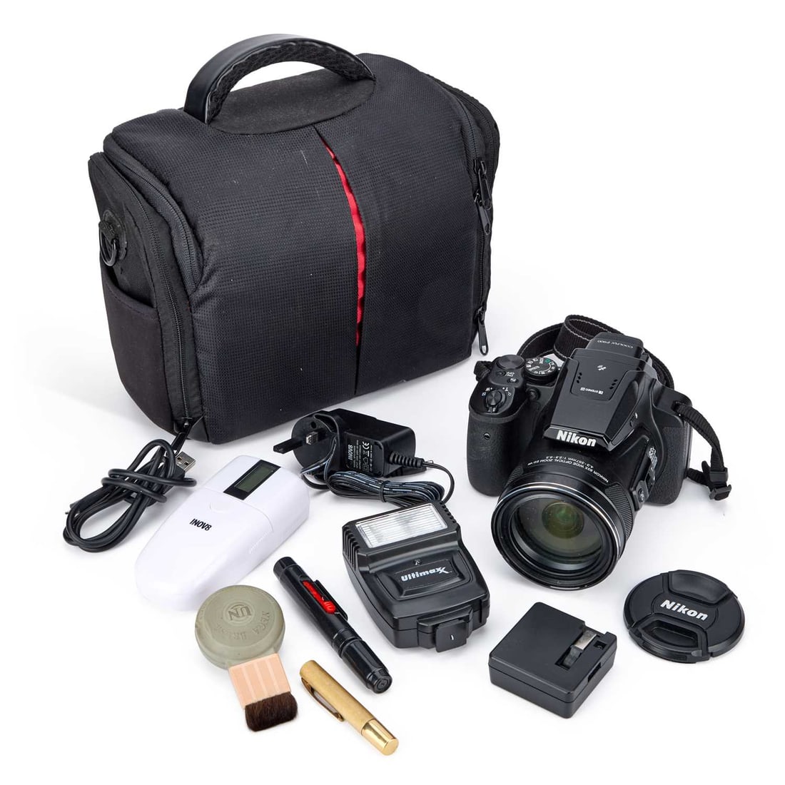 A NIKON COOLPIX P900 DIGITAL CAMERA (1 of 1)