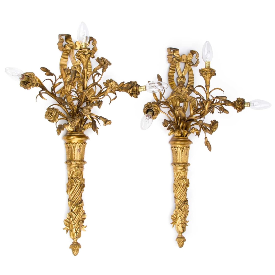 A PAIR OF LATE 19TH CENTURY ORMOLU WALL SCONCES (1 of 1)