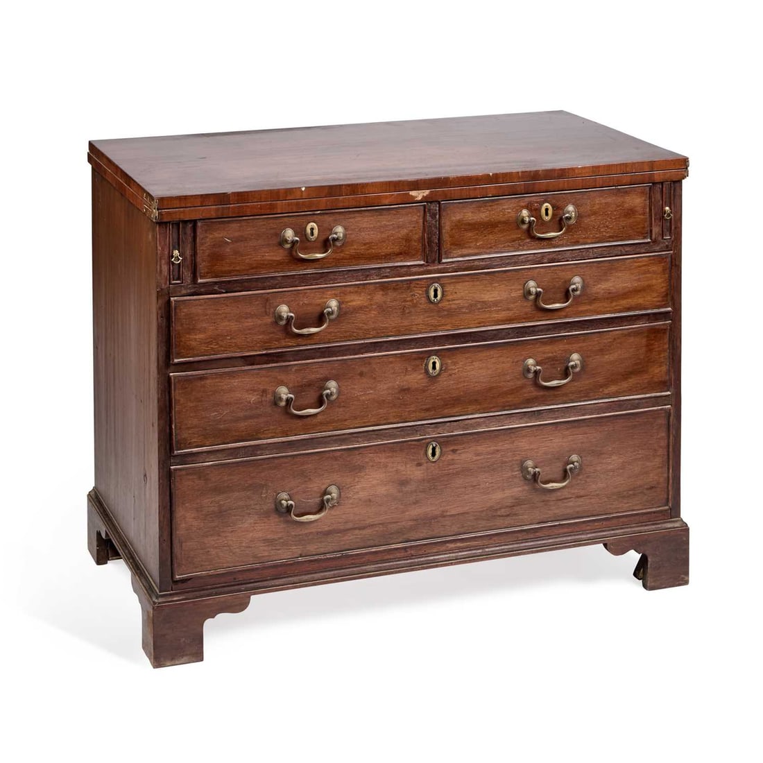 A GEORGE III MAHOGANY BACHELOR'S CHEST (1 of 2)