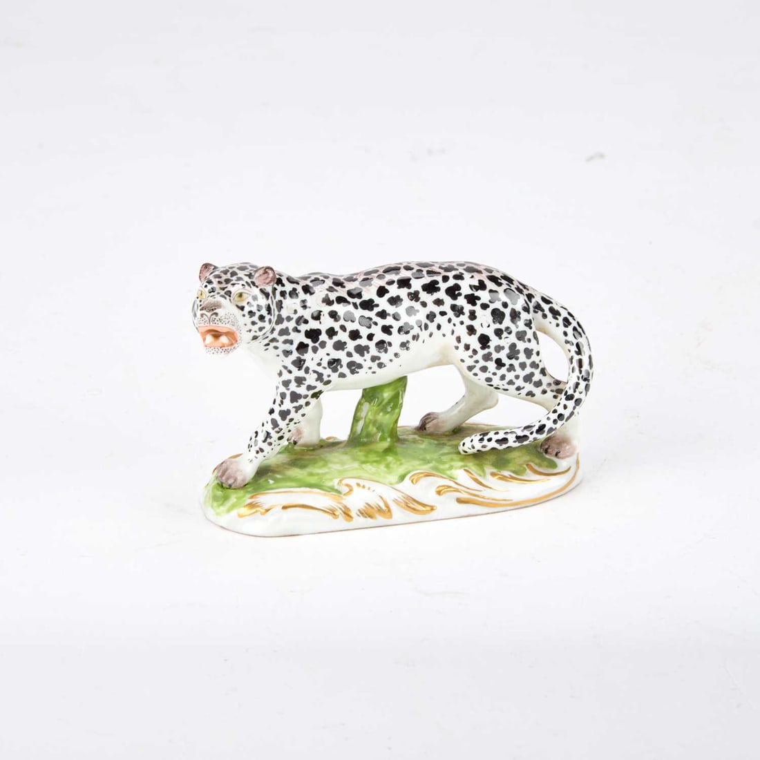A FRENCH PORCELAIN LEOPARD CIRCA 1880 (1 of 3)