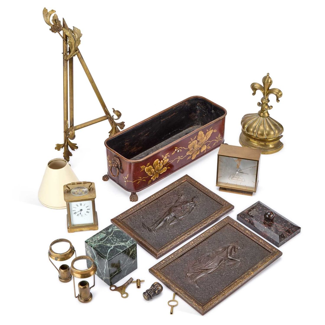 A 19TH CENTURY BRASS FLEUR-DE-LIS DOOR PORTER (1 of 1)