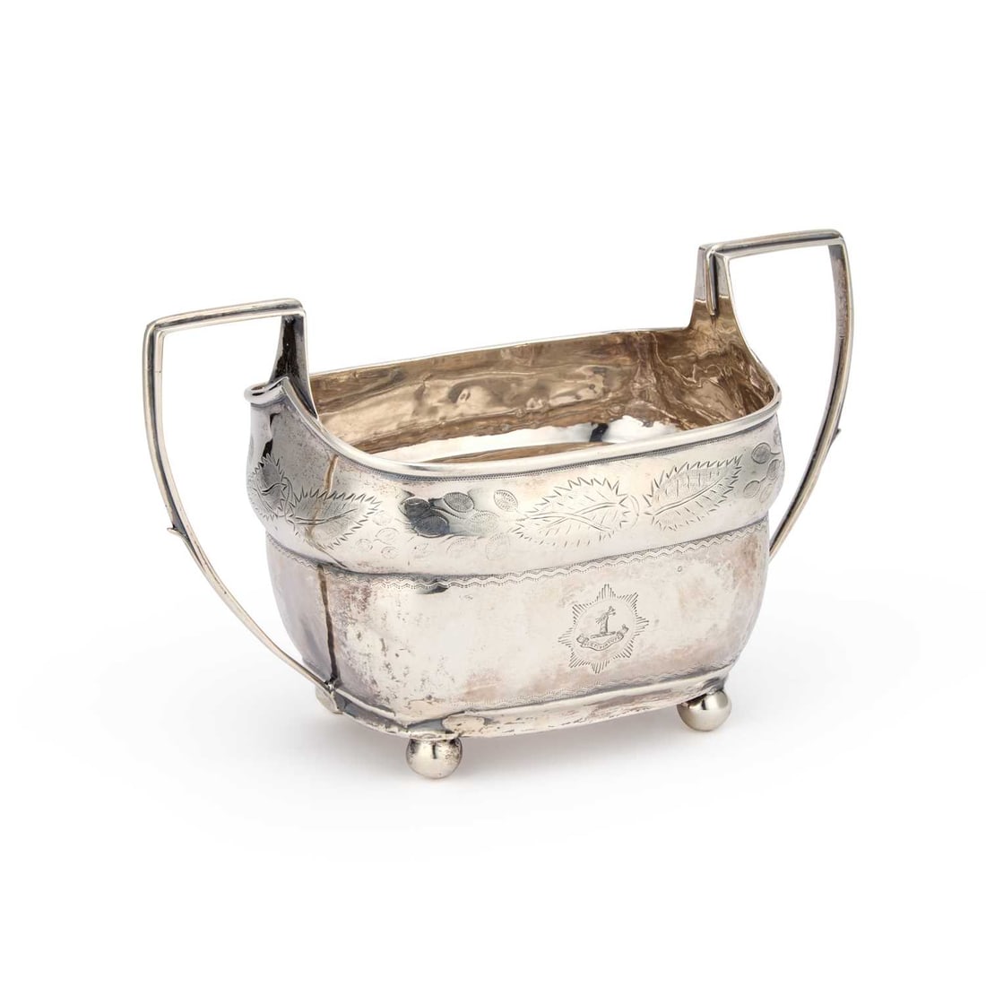 CORK: A GEORGE III IRISH PROVINCIAL SILVER SUGAR BOWL (1 of 3)
