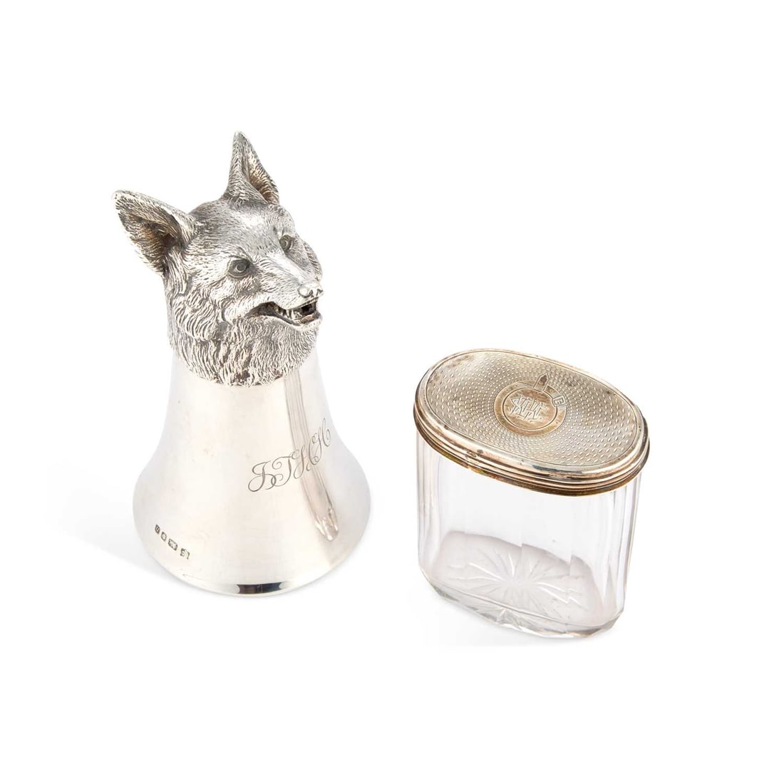 AN ELIZABETH II SILVER FOX HEAD STIRRUP CUP (1 of 1)