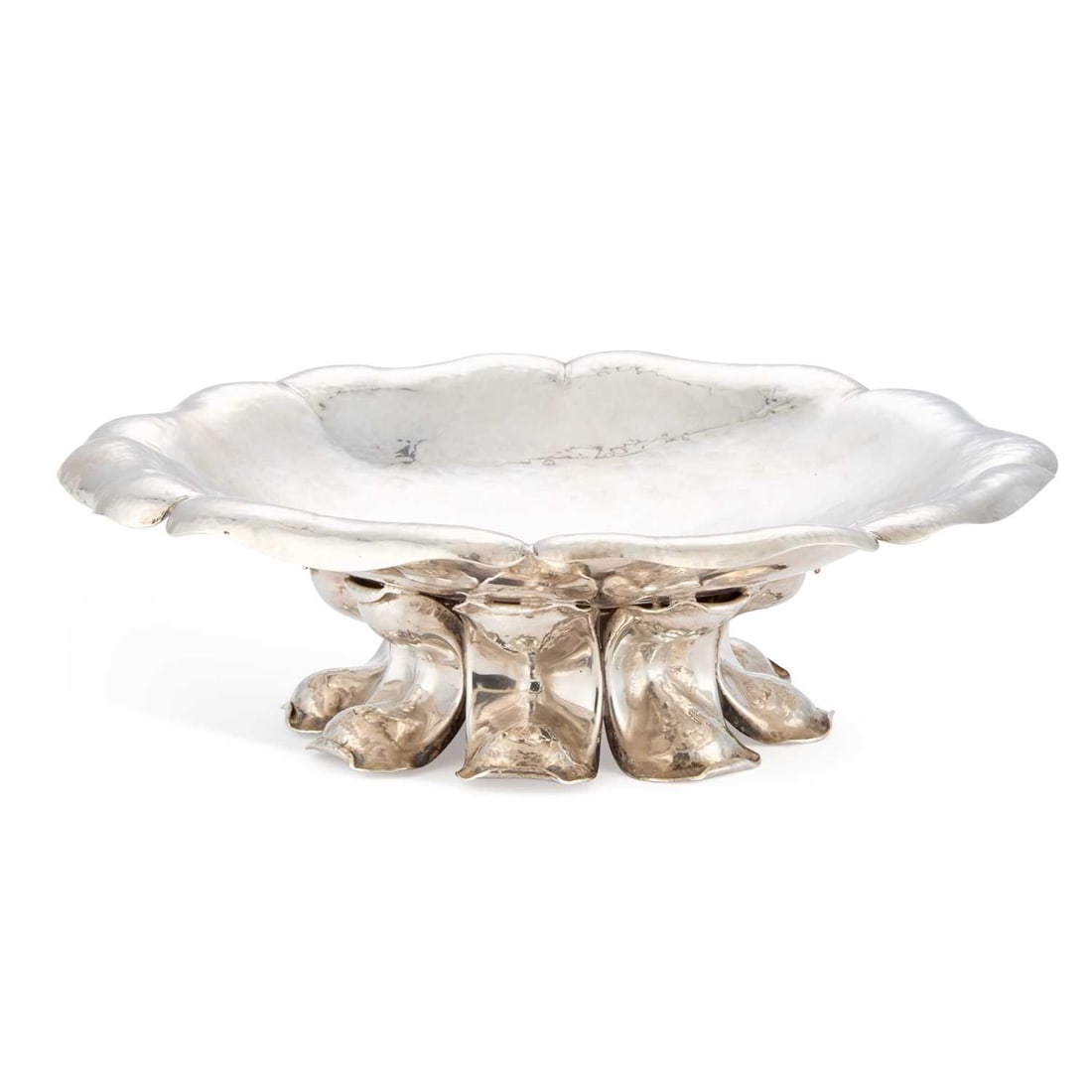 CHARLES BOYTON (1885-1958), A SILVER CENTREPIECE: CHARLES BOYTON (1885-1958), A SILVER CENTREPIECE London 1939, signed and dated, of naturalistic form. 30cm diameter, 32.4 troy ounces