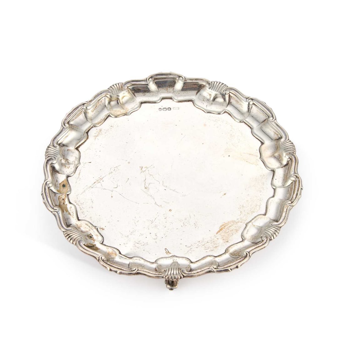 A LATE VICTORIAN SILVER SALVER (1 of 4)