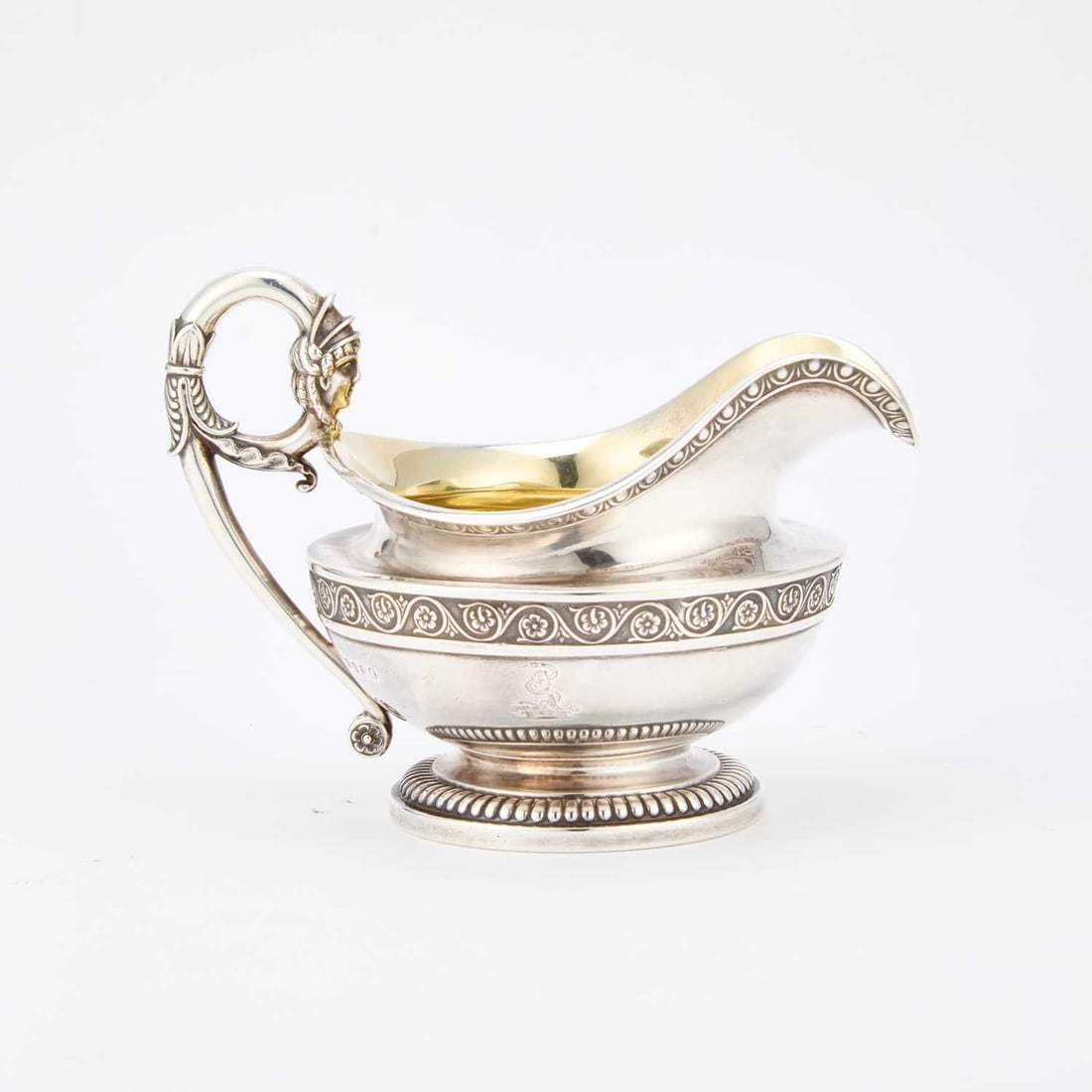A GEORGE III SILVER CREAM JUG (1 of 4)