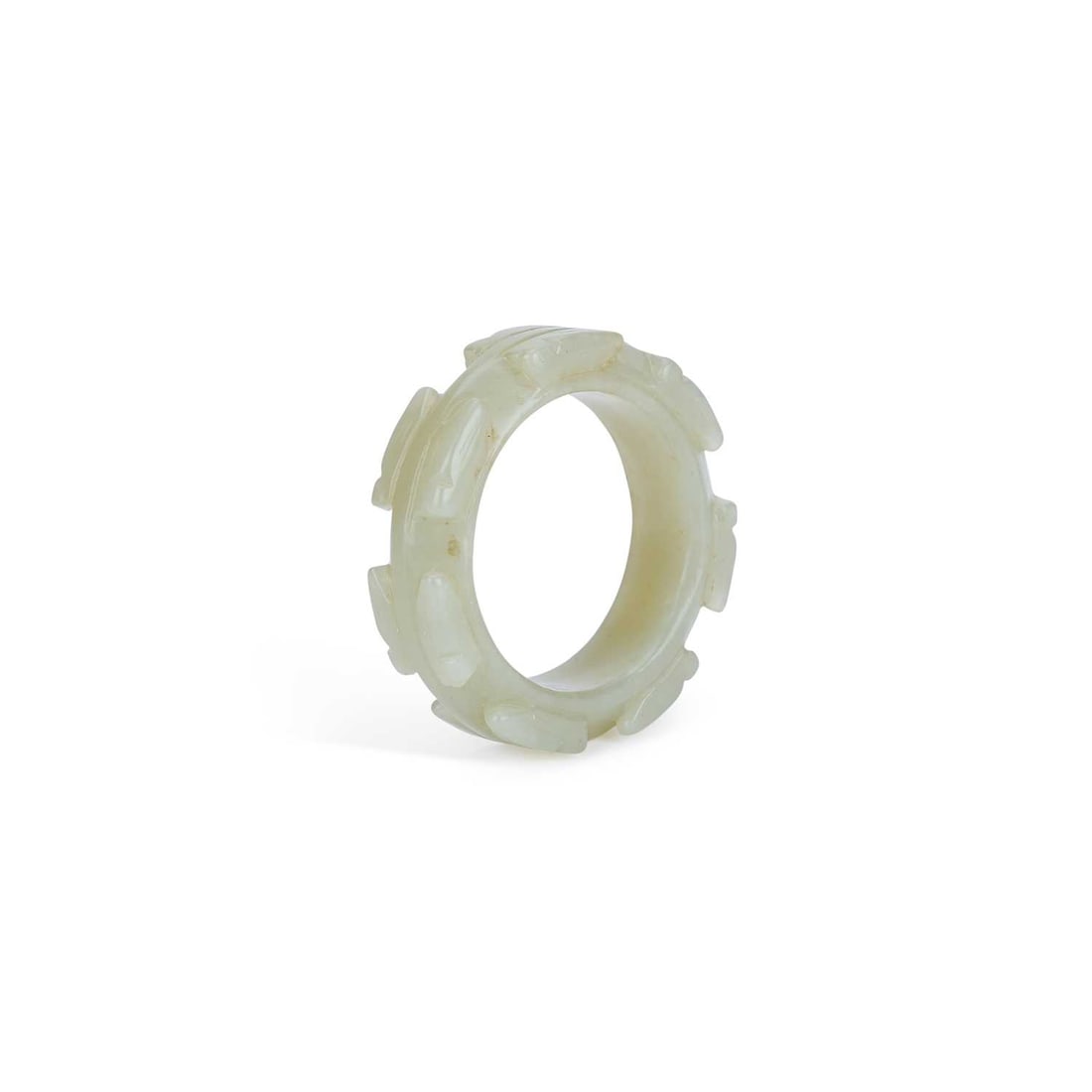 A CHINESE JADE RING (1 of 7)