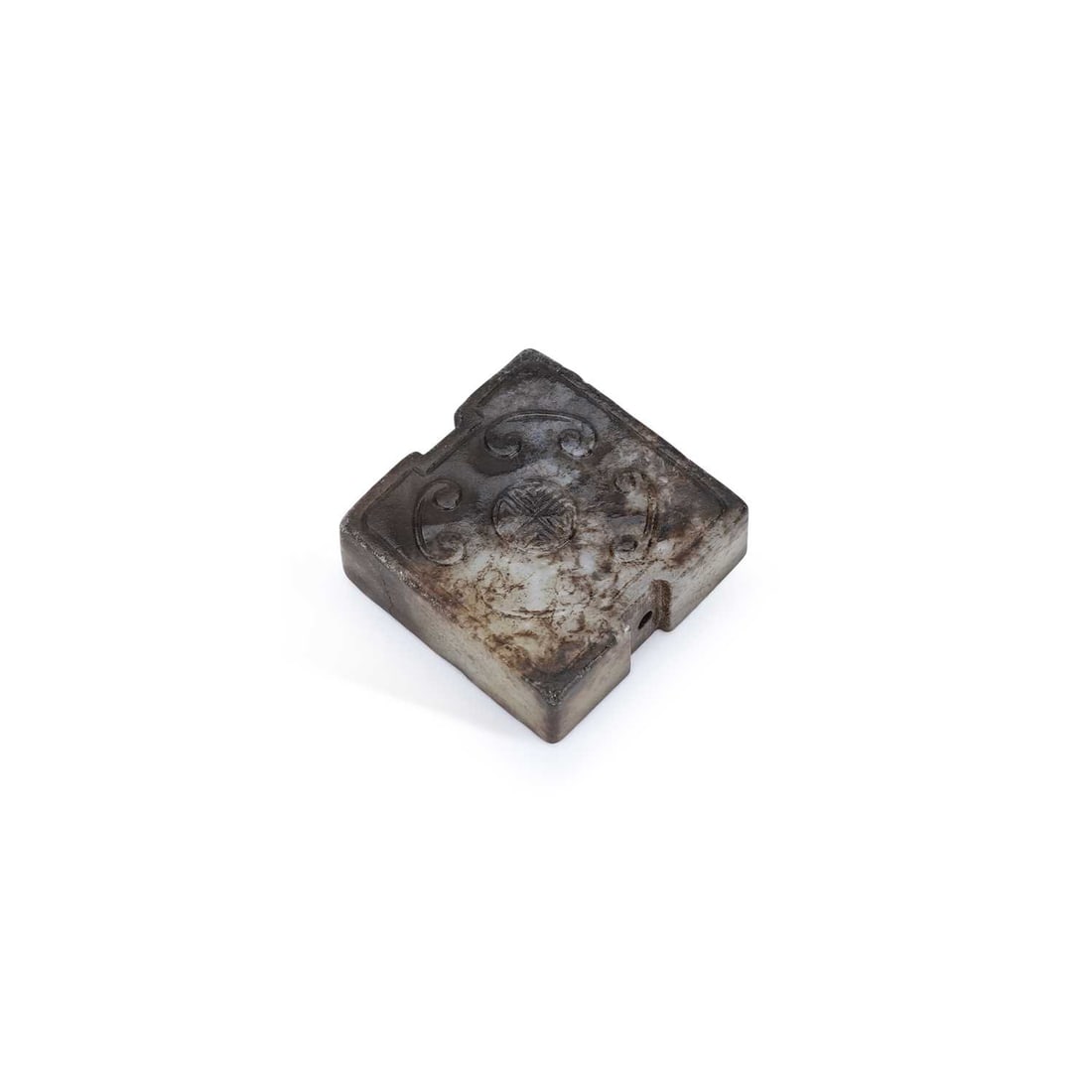 A CHINESE BLACK JADE PENDANT (1 of 3)